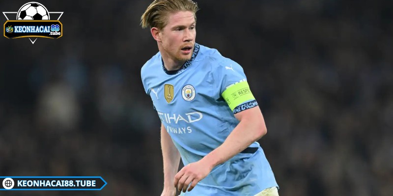De Bruyne có trở lại trong giai đoạn quyết định của mùa giải - 4 Người hâm mộ chờ đợi và cỗ vũ cho cầu thủ tài năng