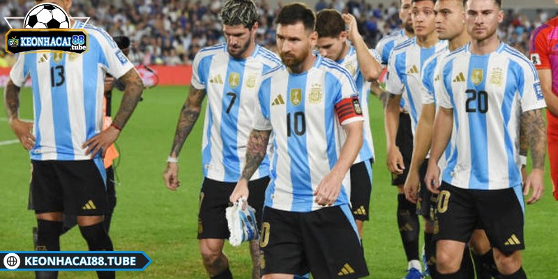 Phân tích kèo Argentina hôm nay – Dự đoán tỷ số & nhận định - 3 Lối chơi kiểm soát và tính kỷ luật giúp Argentina giữ vững thế trận
