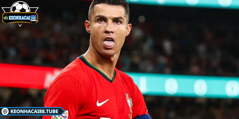 Ronaldo đá chính không? Truyền thông đưa tin trước giờ lăn - 4 Nhiều cầu thủ trẻ khiến vị trí chủ lực của Ronaldo bị lung lay